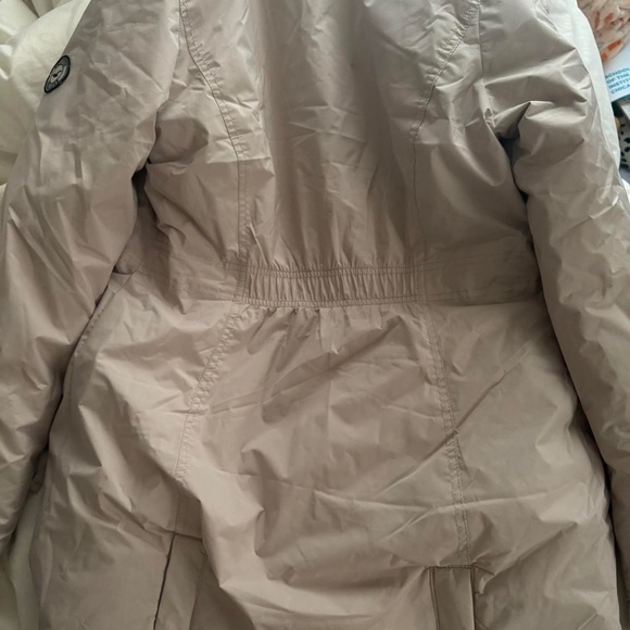 Hollister Women's Light Beige All Weather Faux Fur Lined Parka - Picture 4 of 6